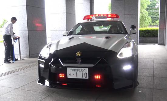 �����ս���ܳ��ղ� GT-R R35