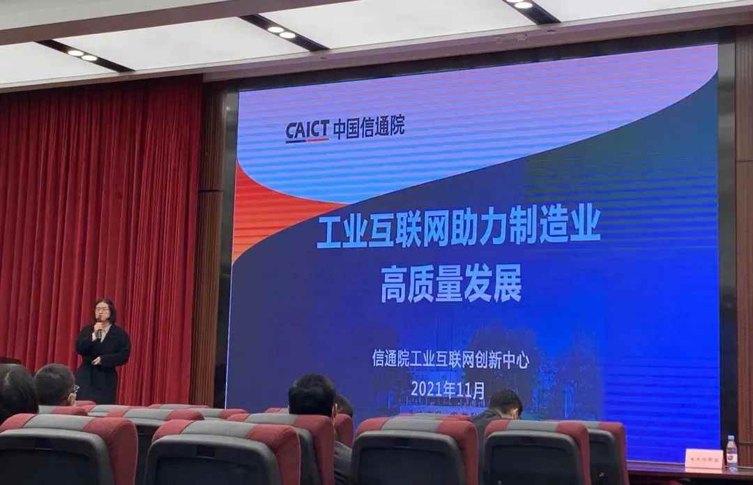 12��ר����ѯ�ŶӴ�����һ����ƽ̨��������ի� ��